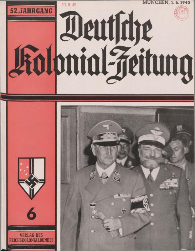 Buch mit dem Titel 'Deutsches Kolonial-Feitung' vom 11/1940 mit einem Bild von Adolf Hitler auf dem Cover, umgeben von Menschen mit Mützen.