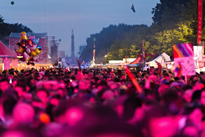 Lichtdesigner beim Fusion - "Gänsehaut beim ersten Beat"