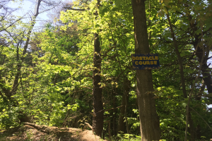 Wandern für Einsatz- und Rettungskräfte: Besuche Rennsteig-Locations und sammle Spenden