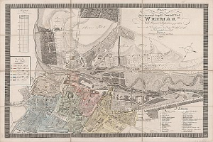 Detailierte alte Karte von Weimar, Deutschland, mit Straßen, Gebäuden und Sehenswürdigkeiten sowie begleitendem Text über Bevölkerung und besondere Merkmale.