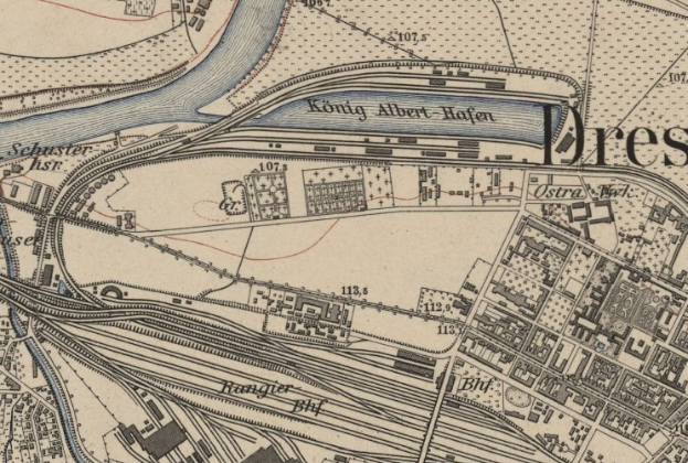 Ein altes Stadtplan von Dresden, Deutschland, das einen Fluss, Gebäude, Straßen und Text zeigt und einen detaillierten Überblick über die Stadt bietet.
