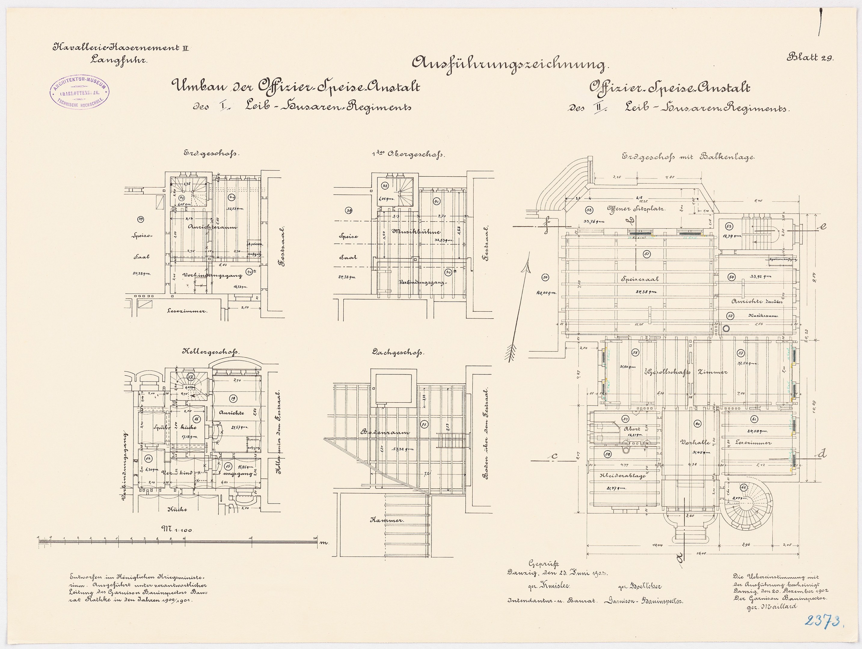 Schwarz-weißer Architekturgrundriss des ehemaligen Bundeskanzleramts mit detaillierten Layouts und Anmerkungen.